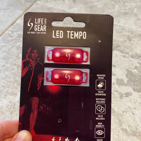 NEW *** Life Gear Led Tempo Security lights for shoes - Picture 2 of 4